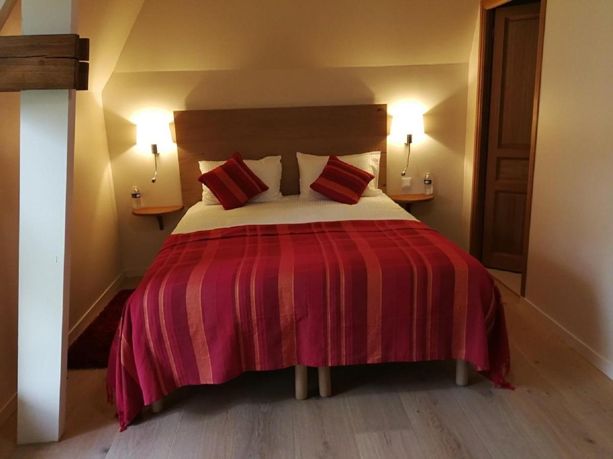 Auberge Du Vieux Tour Le Manoir Canapville  Eksteriør billede